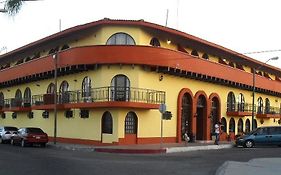 Hotel la Pinta Ensenada